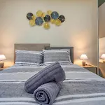 Boutique - Stylish Living By The Sea *