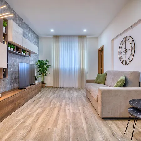 Boutique - Stylish Living By The Sea Apartament