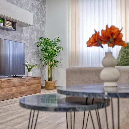 Boutique - Stylish Living By The Sea